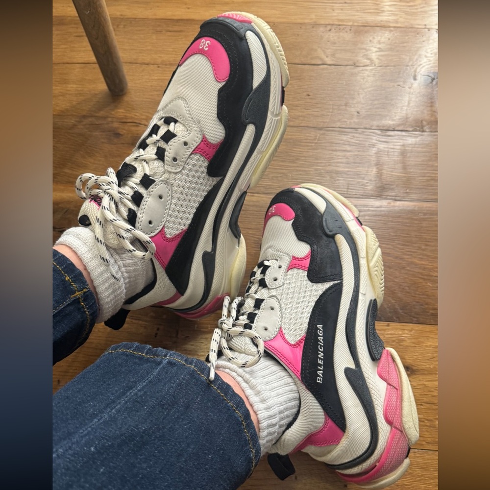 Balenciaga sneakers - Picture 2 of 2